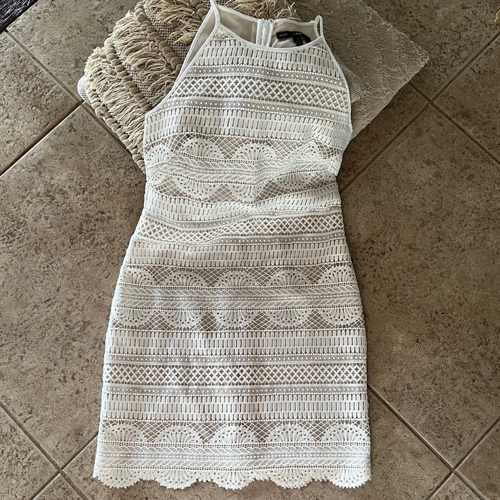 White House Black Market off white size 6 dress